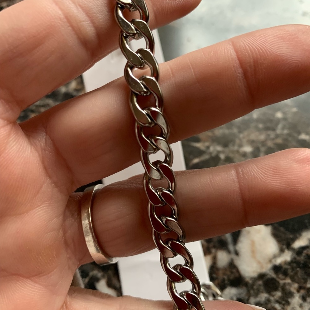 Beautiful stainless steel bracelet NWT - Picture 3 of 4